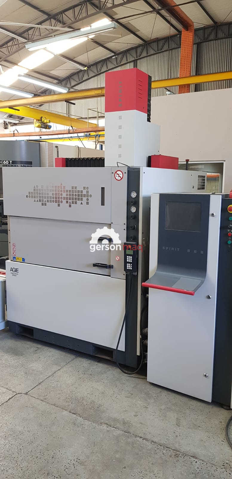 ELETROEROSAO A PENETRACAO CNC AGIETRON SPIRIT 4 C-Axis ANO 2007